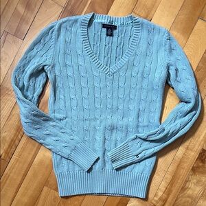 Tommy Hilfiger Women's Cable Knit V-Neck Sweater Light Green